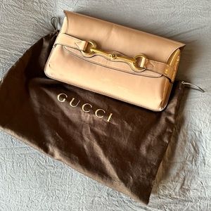Gucci Beige Patent Leather Bright Bit Clutch